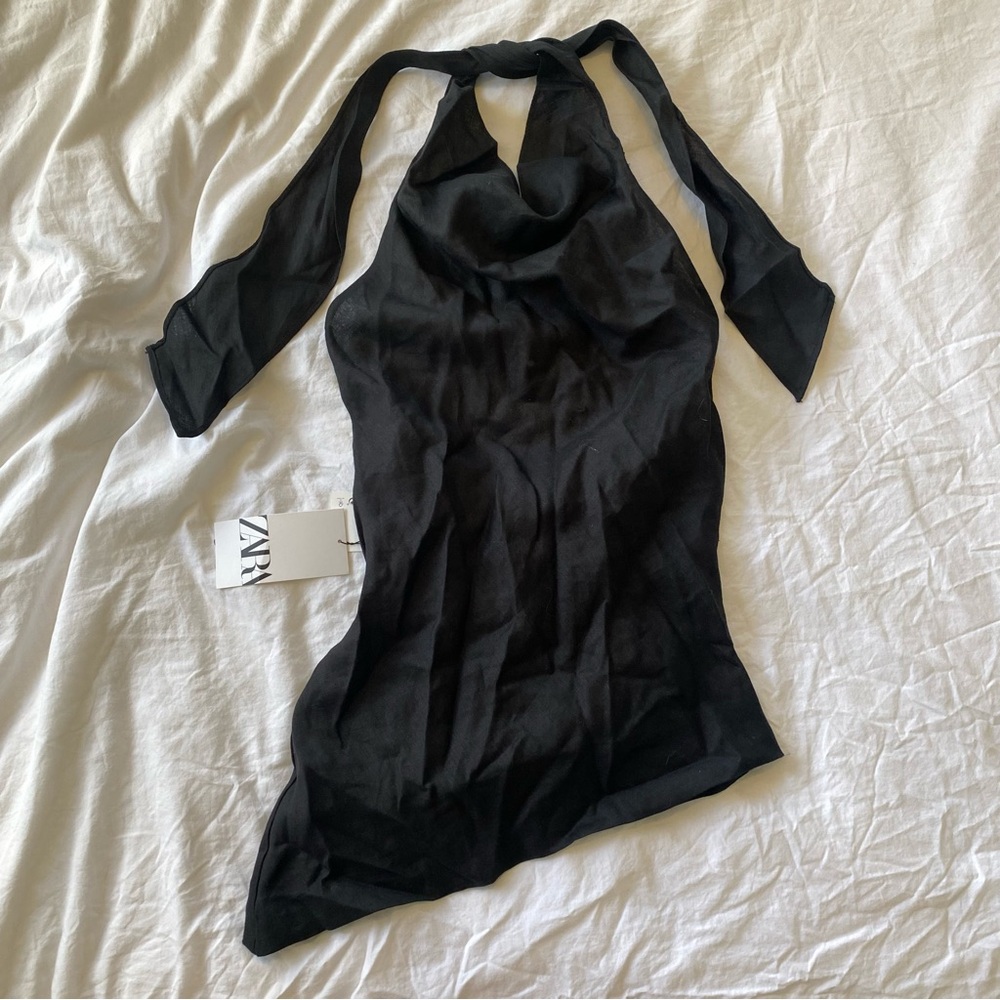 ✨SOLD✨ ZARA NWT COWL NECK HALTER TOP